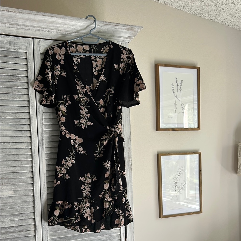 Floral Wrap Dress - Black and Pink